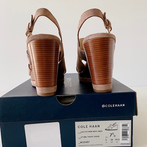 ✨New COLE HAAN Laci Suede Wedge Sandal Stone Taupe - Picture 7 of 9